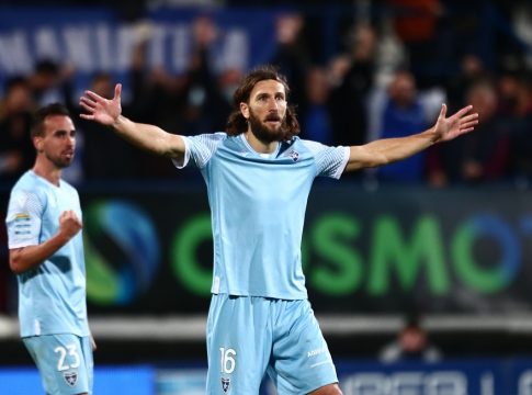 Επέστρεψε στην πατρίδα του ο Τσιγκρίνσκι (pic)