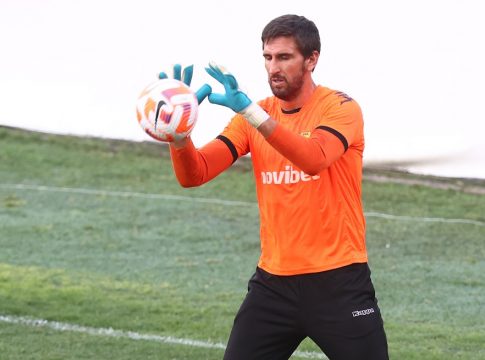 Άρης: Περιμένει τον Κουέστα, ετοιμάζει τον Χουτεσιώτη