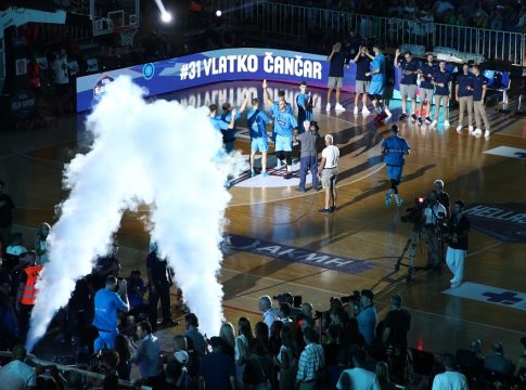 Η παρουσίαση των παικτών της Σλοβενίας (vid)