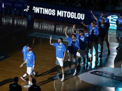 Η παρουσίαση της Εθνικής ομάδας και η αποθέωση στο ΟΑΚΑ (vids)