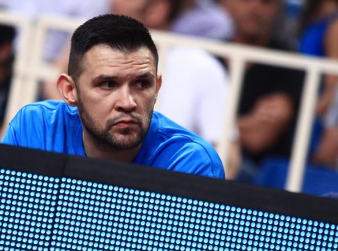 Απών με ενοχλήσεις από την προπόνηση της Εθνικής ο Παπανικολάου