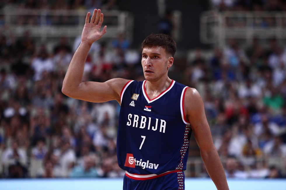 Μπογκντάνοβιτς: «Η Ελλάδα έχει εξελίξει τους παίκτες της μέσα από τα παράθυρα της FIBA»