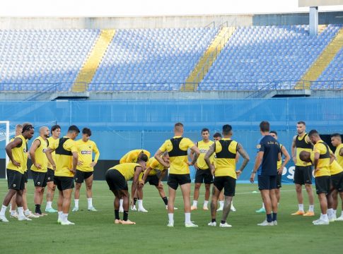 Αυστηρό μήνυμα της UEFA προς ΑΕΚ και Ντιναμό!