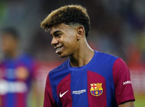 Γράφει ιστορία ο 16χρονος Λαμίν Γιαμάλ που ξεκινά βασικό ο Τσάβι (pics)