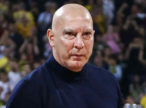 Ωδή στον επίγειο θεό!