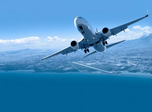 Κοιμούνται οι πιλότοι κατά τη διάρκεια της πτήσης; – Τέσσερα πράγματα που σίγουρα δεν ξέρατε για τα αεροπλάνα