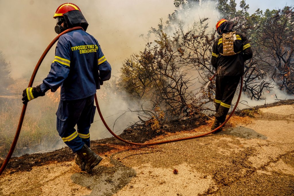 Ποινική δίωξη στον 87χρονο που συνελήφθη επ’ αυτοφώρω για εμπρησμό