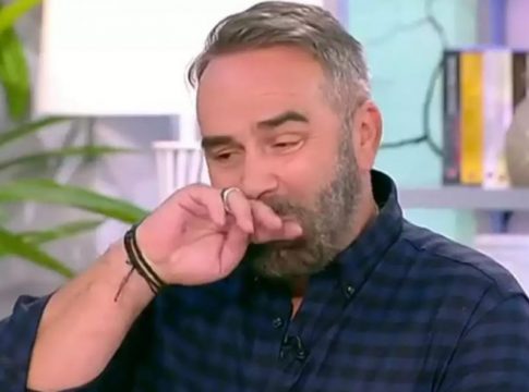Δύσκολες στιγμές για τον Γρηγόρη Γκουντάρα (pic)