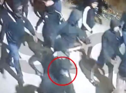 Δολοφονία στη Νέα Φιλαδέλφεια: Βίντεο ντοκουμέντα από τους χούλιγκαν – Οπλισμένοι σαν τάγματα εφόδου