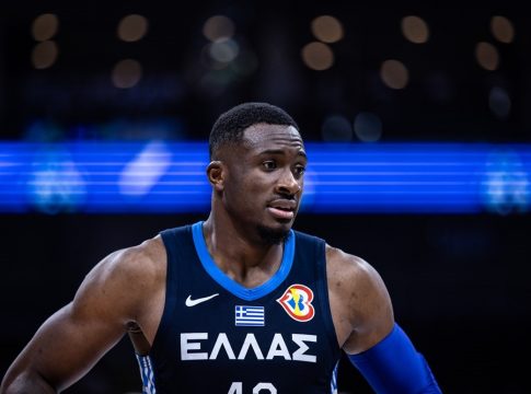 Αντετοκούνμπο: «Φίλε, δεν είχα να φάω, ποιος ενδιαφέρεται για ένα άρθρο;»