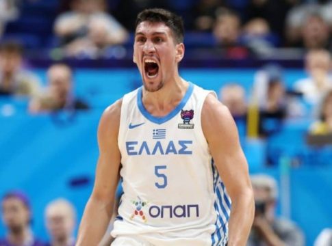 Λαρεντζάκης: «Να γίνουμε ένα σύνολο – Ο Γιάννης ήθελε πολύ να είναι εδώ»