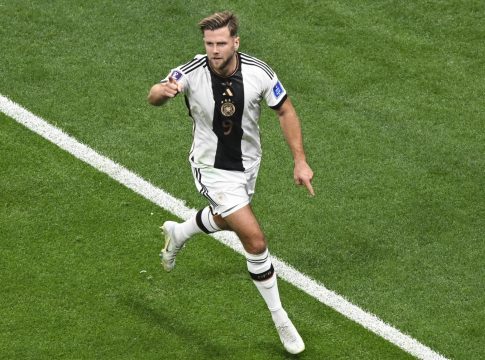 Μπορούσια Ντόρτμουντ: «Κλείνει» τον Φίλγκρουγκ