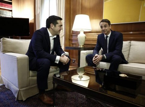 Η απουσία Τσίπρα το μεγαλύτερο πρόβλημα της κυβέρνησης