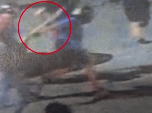 Νέα Φιλαδέλφεια: «Ψηλός, εύσωμος, με τατουάζ στο λαιμό» ο δολοφόνος του Μιχάλη