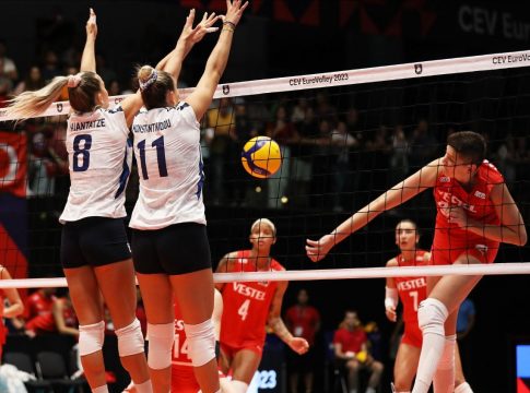 Πάλεψε κόντρα στο θηρίο, αλλά έχασε και αποκλείστηκε η Εθνική (0-3)