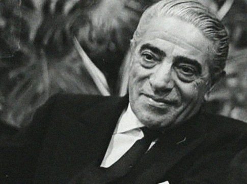 Κάν’ το όπως ο Αριστοτέλης: Αυτή ήταν η μέθοδος του Ωνάση – Οι 4 αρχές που τον έκαναν κροίσο
