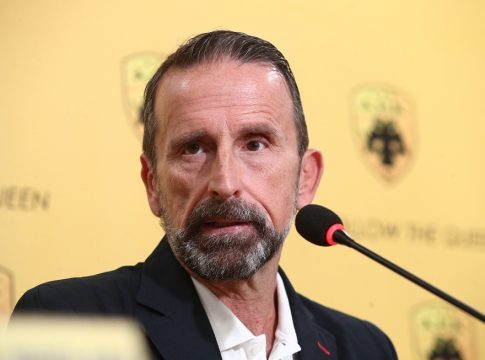 Πλάθα: «Είπα στους παίκτες να δουλέψουμε για μια χρονιά, που θα μας μείνει αξέχαστη»