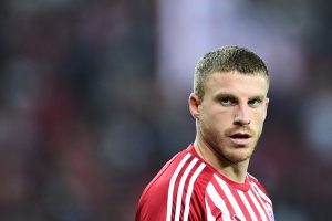 &Pi;&epsilon;&pi; &Mu;&pi;&iota;έ&lambda;: To &pi;&rho;ώ&tau;&omicron; &mu;&epsilon;&gamma;ά&lambda;&omicron; &kappa;έ&rho;&delta;&omicron;&sigmaf; &tau;&omicron;&upsilon; &Mu;&alpha;&rho;&tau;ί&nu;&epsilon;&theta; (vids)