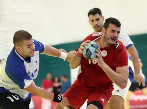 Φιλική επικράτηση κόντρα στον Δούκα για τον Ολυμπιακό (33-28)