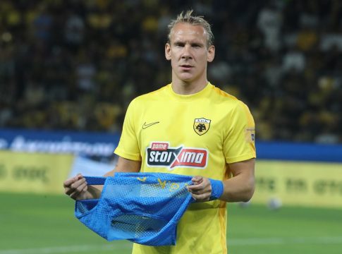 Προβληματισμός στην ΑΕΚ για τον Βίντα ενόψει Μπράιτον