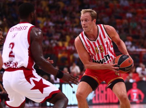 Ολυμπιακός – Αρμάνι 50-57: Ήττα στη μεγάλη βραδιά του Σπανούλη