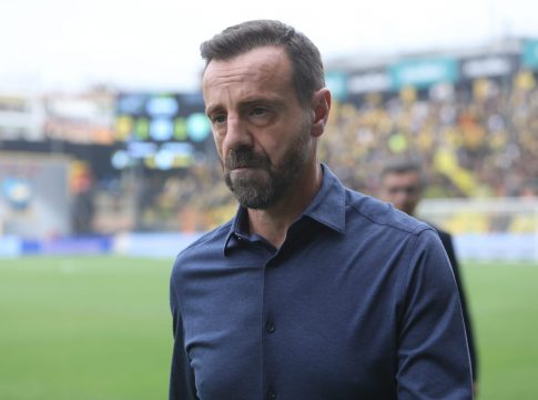 Μάντζιος: «Να κάνουμε το παιχνίδι μας κόντρα στον Ολυμπιακό»