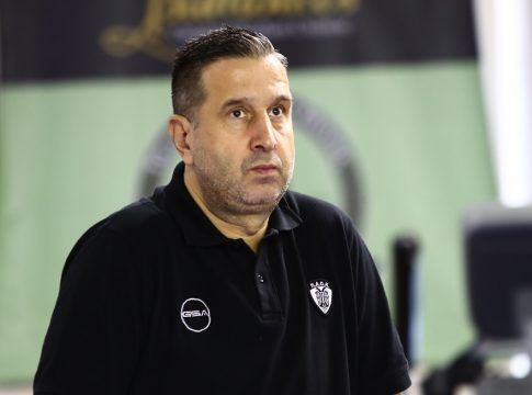 Τακιανός: «Είμαστε μια ομάδα χωρίς τόσο βαθύ ρόστερ»