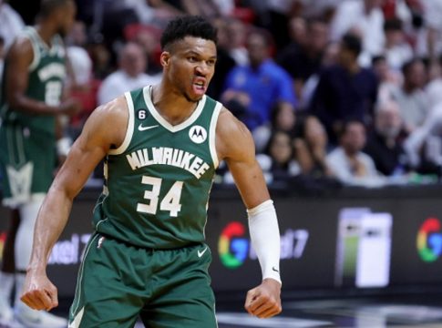 Χαμός στο NBA: Ομάδα κάνει all-in για τον Γιάννη Αντετοκούνμπο