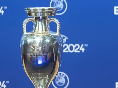 Προκριματικά Euro 2024: Κρίσιμα παιχνίδια απόψε για την πρόκριση σε δύο ομίλους