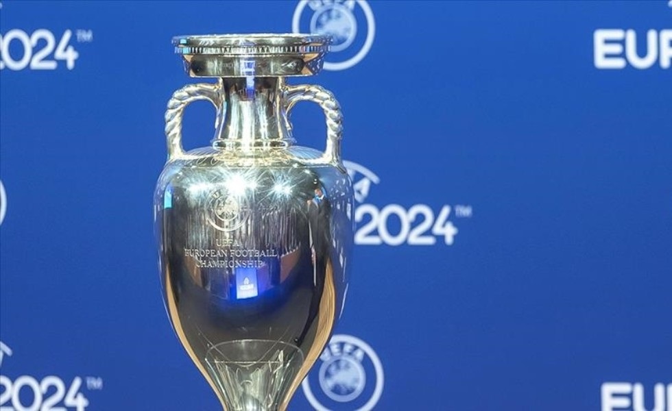Προκριματικά Euro 2024: Κρίσιμα παιχνίδια απόψε για την πρόκριση σε δύο ομίλους