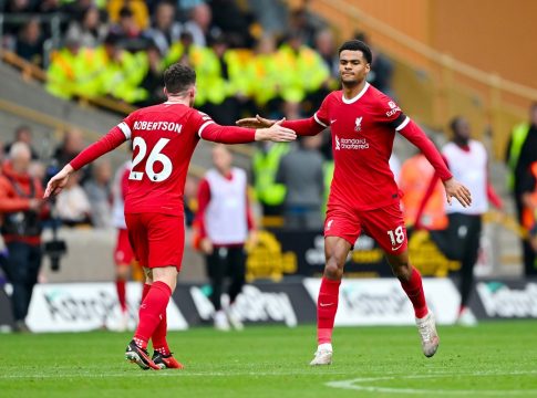 Γουλβς – Λίβερπουλ 1-3: «Χτίζει» σερί με ακόμη μία ανατροπή