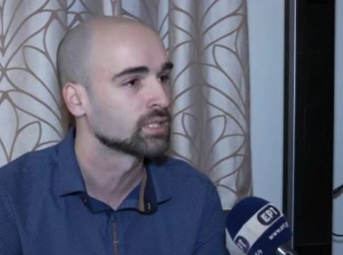 Μόνο θαυμασμός: Ο πρώτος τυφλός φοιτητής που παίρνει πτυχίο με άριστα από το Τμήμα Μηχανολόγων Μηχανικών του ΑΠΘ