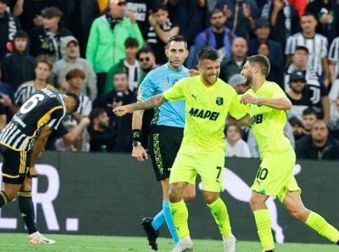 Σασουόλο – Γιουβέντους 4-2: Βαριά ήττα για τους «μπιανκονέρι» στο Ρέτζιο Εμίλια