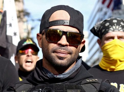 Η πιο βαριά ποινή μέχρι τώρα για την εισβολή στο Καπιτώλιο – 22 χρόνια στον ηγέτη των ακροδεξιών Proud Boys