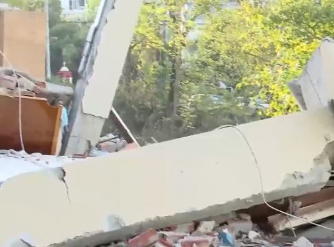 Κατέρρευσε η παλιά πτέρυγα του Γηροκομείου Βόλου