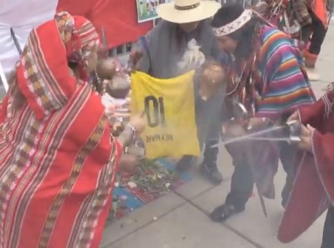 Αδιανόητο: Περουβιανοί έκαναν βουντού στον Νεϊμάρ πριν τον αγώνα με την Βραζιλία