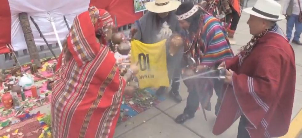 Αδιανόητο: Περουβιανοί έκαναν βουντού στον Νεϊμάρ πριν τον αγώνα με την Βραζιλία