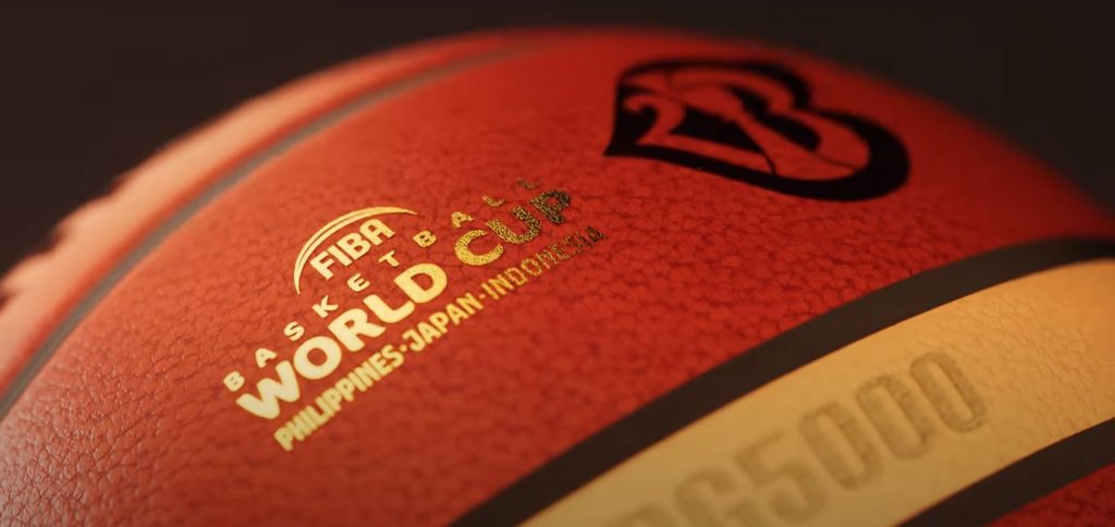 Η FIBA παρουσίασε την συλλεκτική μπάλα του τελικού (vid)