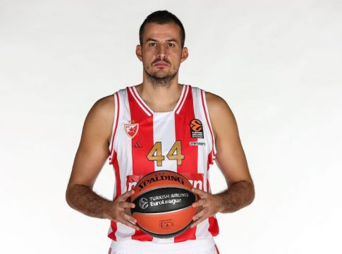Ερυθρός Αστέρας: Εκτός λίστας Euroleague ο Μπιέλιτσα