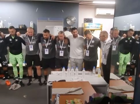 Η ομιλία του Δημήτρη Μπούση στους παίκτες πριν το ΟΦΗ-ΠΑΟΚ: «Παλέψτε και δείξτε τους ποιοι είμαστε»