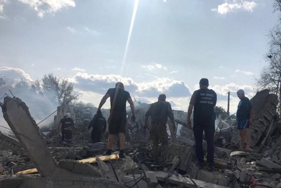 Ρωσική επίθεση στο Χάρκοβο της Ουκρανίας άφησε πίσω της 49 νεκρούς