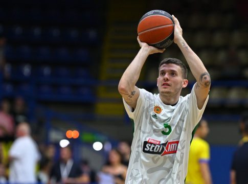 Όργια Γκάι στην Πόλη – Προσπαθεί να κρατήσει μόνος του όρθιο τον Παναθηναϊκό