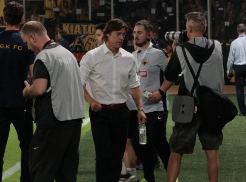 Αποθέωση για Αλμέιδα στην Ιταλία: «Προπονητής για μεγάλη ομάδα, ίσως στο μέλλον αυτή να είναι η ⁮Ίντερ»