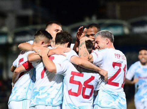 Μόνος πρώτος ο Ολυμπιακός – Η βαθμολογία της Superleague (pic)