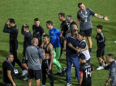 ΟΦΗ: Η ηγετική ομιλία του Γιαννούλη πριν το ματς με την ΑΕΚ