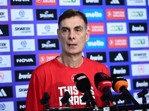 Μπαρτζώκας: «Έχουμε απουσίες, αλλά θα είμαστε αξιόμαχοι»