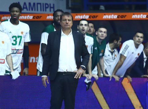 Αταμάν: «Οι παίκτες που ξεκίνησαν το ματς ήταν τραγικοί»