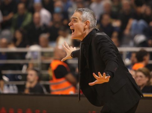 Καστρίτης: «Οι παίκτες μου θυσίασαν τον εαυτό τους και τη καρδιά τους σε κάθε κατοχή»