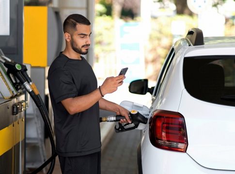 Καύσιμα: Ποιοι παράγοντες θα επαναφέρουν τη βενζίνη στα 1,40€ το λίτρο