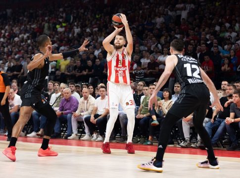 Ο Ερυθρός Αστέρας «εκτέλεσε» τη Βιλερμπάν από τα 6,75 (94-73)